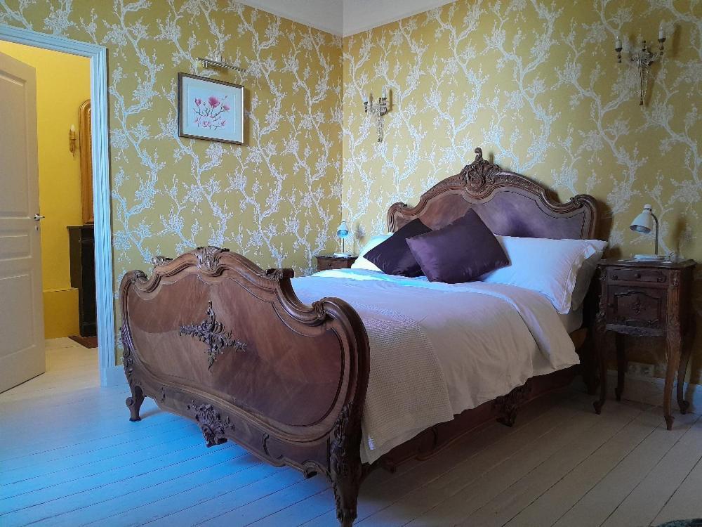 Chambres D'Hotes Montbron Luchapt Dış mekan fotoğraf